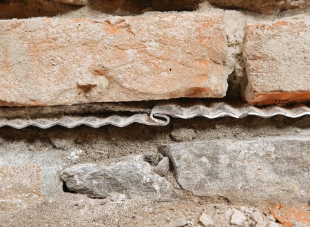 Vrážení nerezových desek